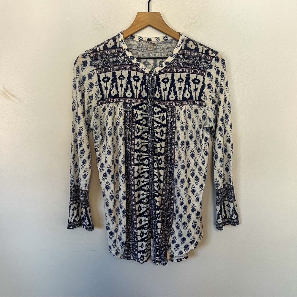 LUCKY BRAND quarter button printed long sleeve tee shirt